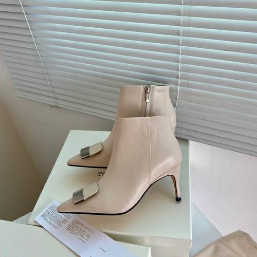 Picture of Sergio Rossi Shoes Women _SKUfw103283935fw